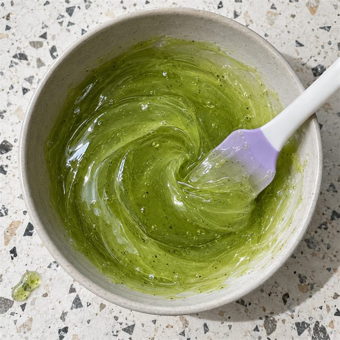Kiwi Fruit jelly mask in a bowl